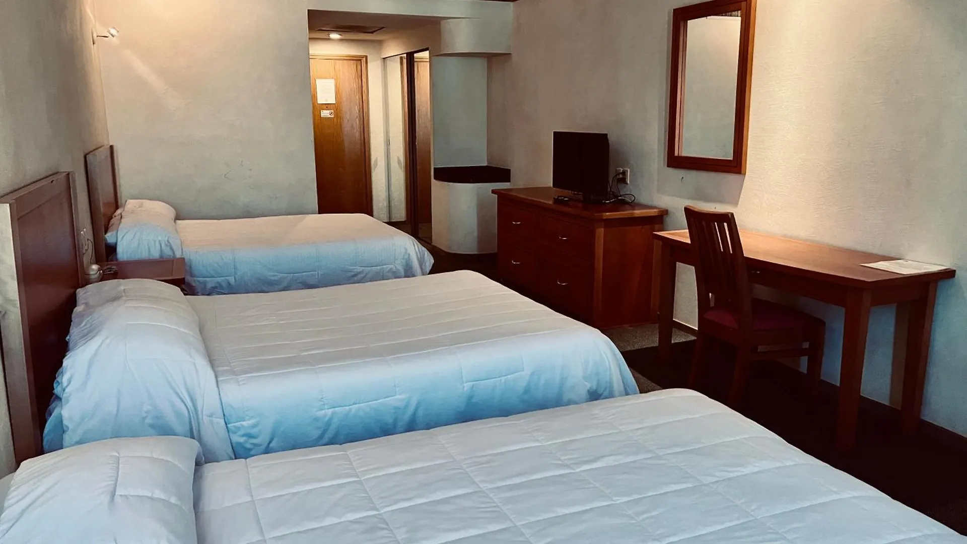 ***  Hotel Florencia By Marho Querétaro Μεξικό