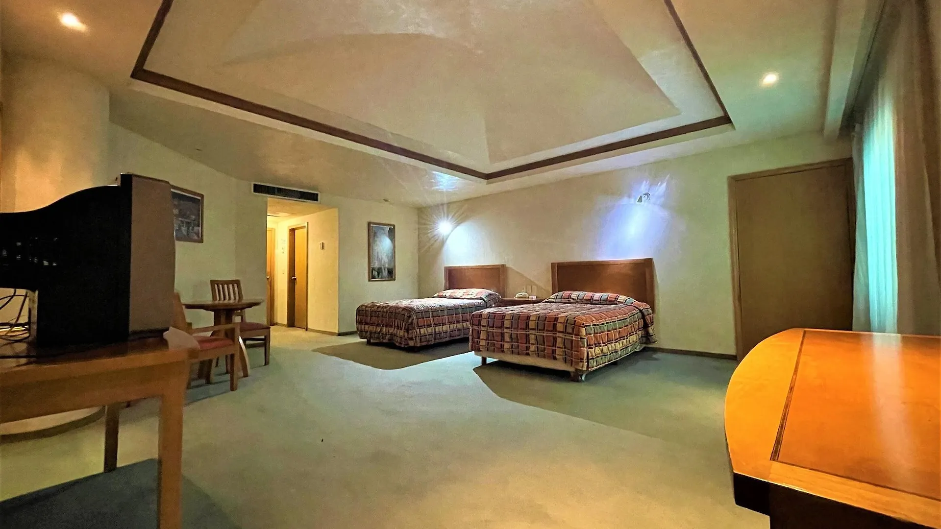 ***  Hotel Florencia By Marho Керетаро Мексика