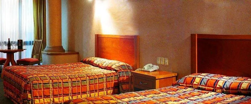 Hotel Florencia By Marho Керетаро 3*,